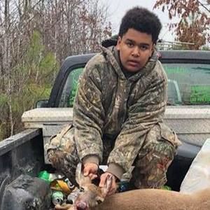 Meet your Posher, Cameron